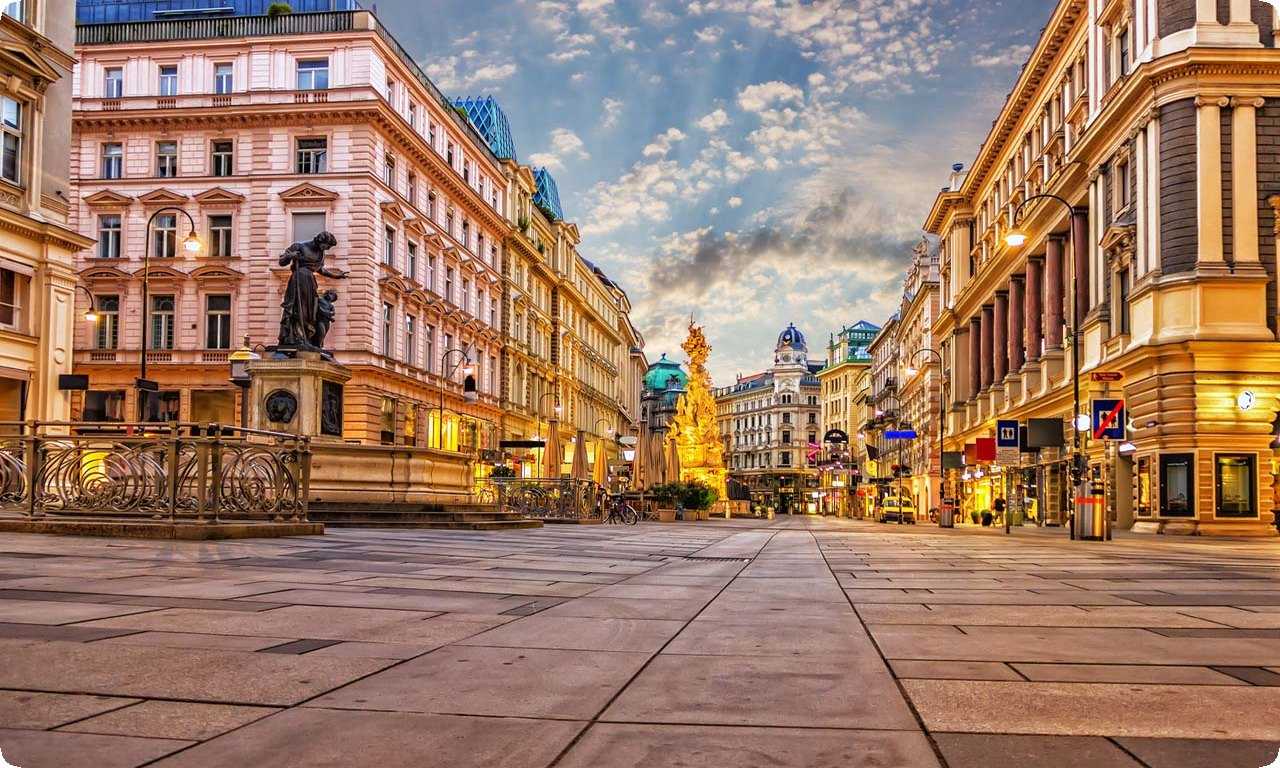 Грабен-стрит - это улица, которая заставит вас влюбиться в Вену. Здесь вы найдете все, что хотите: красивые здания, магазины, кафе и рестораны, а также культурные достопримечательности, такие как Стефансдом и памятник Иосифу II. Это место обязательно стоит посетить, если вы планируете поездку в Вену.